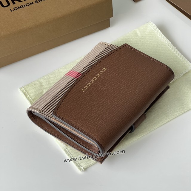 Burberry專門店新款女士短夾錢包 巴寶莉拼色翻蓋短錢包 yxb1450